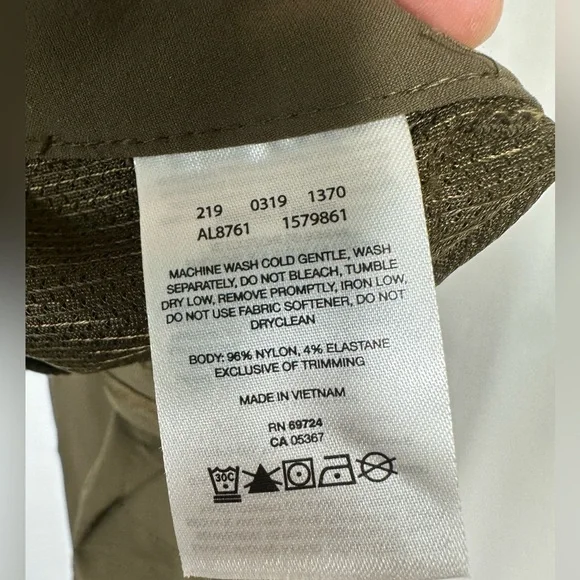 NWOT Columbia Women's Saturday Trail Stretch Pant in Army Green Size 8 - Picture 11 of 13